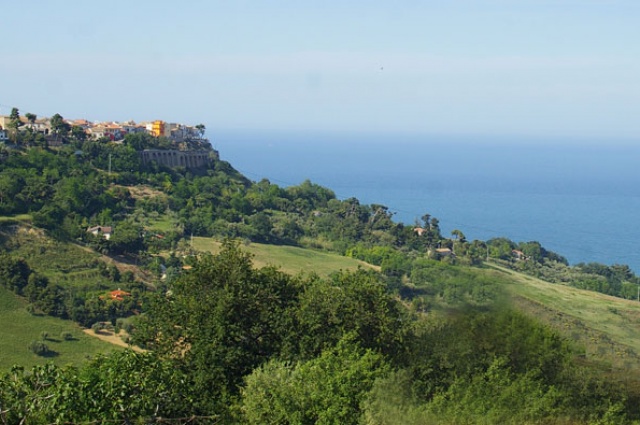 Terreno agricolo a Contrada Centorame, Atri in vendita