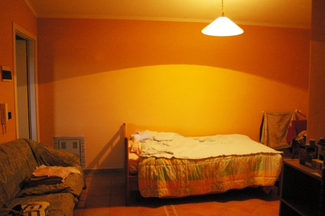 Camera da letto di casa a Montefino