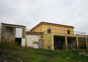 Contrada Valle Traglia, Castiglione Messer Raimondo, 2 Stanze da Letto Stanze da Letto, ,1 BagnoBathrooms,Rustico / Casale,Vendita,Contrada Valle Traglia,1448