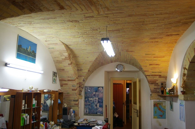 Atri, 1 Stanza Stanze,1 BagnoBathrooms,Commerciale,Vendita,Via Sant'Agostino,1496