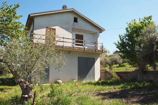 Atri, 2 Stanze da Letto Stanze da Letto, ,2 BathroomsBathrooms,Casa indipendente,Vendita,Contrada Cerreto,1528