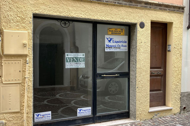 Atri, 2 Stanze Stanze,1 BagnoBathrooms,Commerciale,Vendita,Vico Firmani ,1540