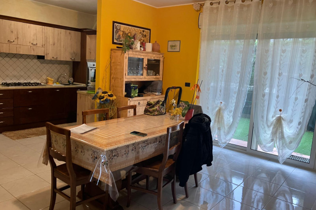 Atri, 3 Stanze da Letto Stanze da Letto, ,2 BathroomsBathrooms,Appartamento,Vendita,1545